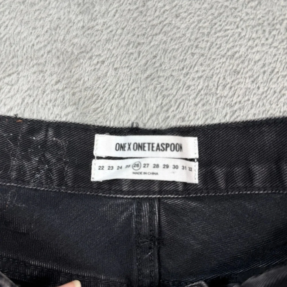 One Teaspoon Rollers Denim Shorts Women 26 Black Distressed Frayed‎ Raw Hem